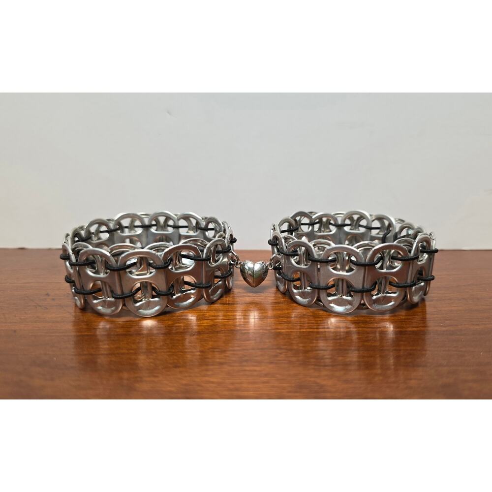 Stretchy Soda Tab Friendship/ Couple Magnetic Heart Bracelets (Set of 2)